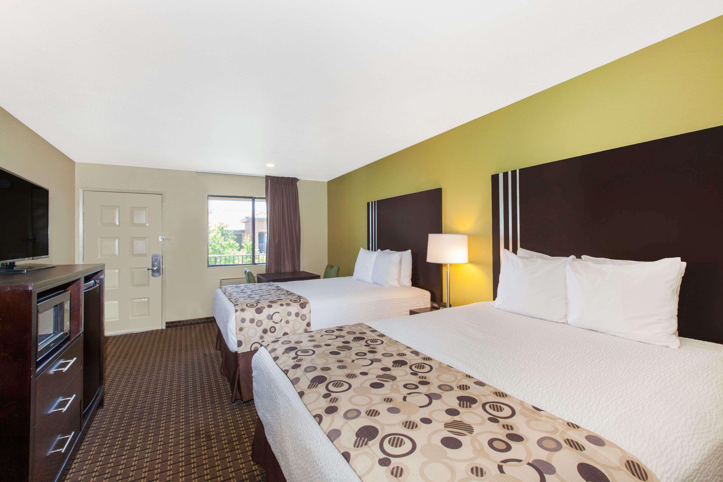 מילפיטאס Days Inn By Wyndham San Jose Airport מראה חיצוני תמונה
